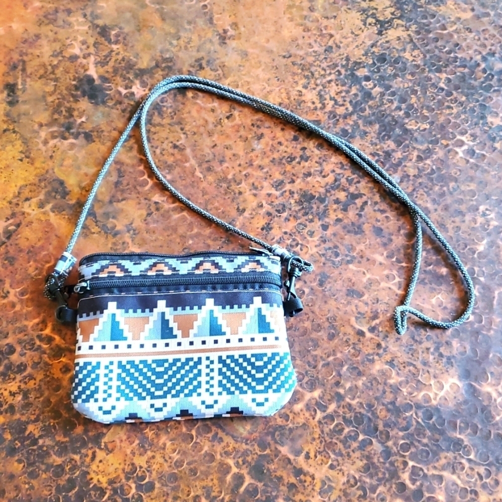KAVU Go Time Crossbody Bag Wallet Geometric Southwestern Canvas Brown Blue
